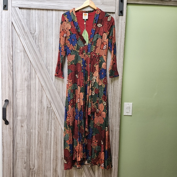 Farm Rio Black Stitched Flowers Maxi Dress - Picture 4 of 16